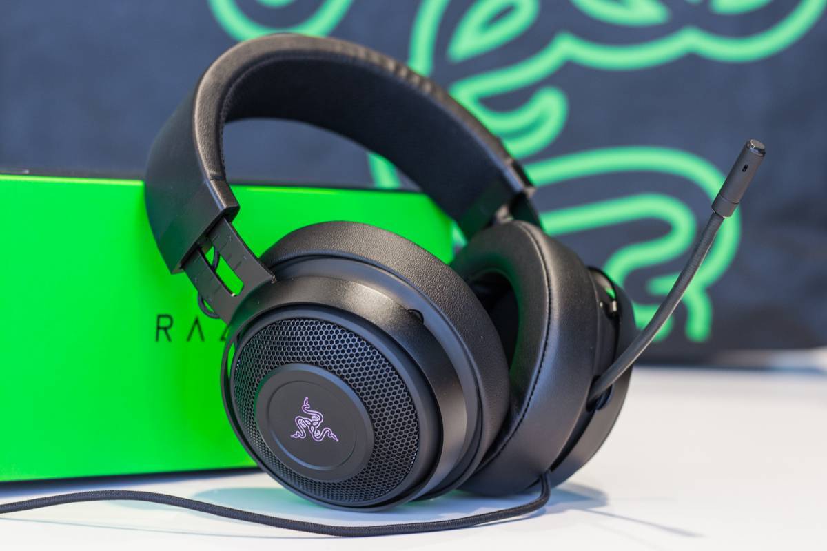 headset gaming terbaik razer 2025