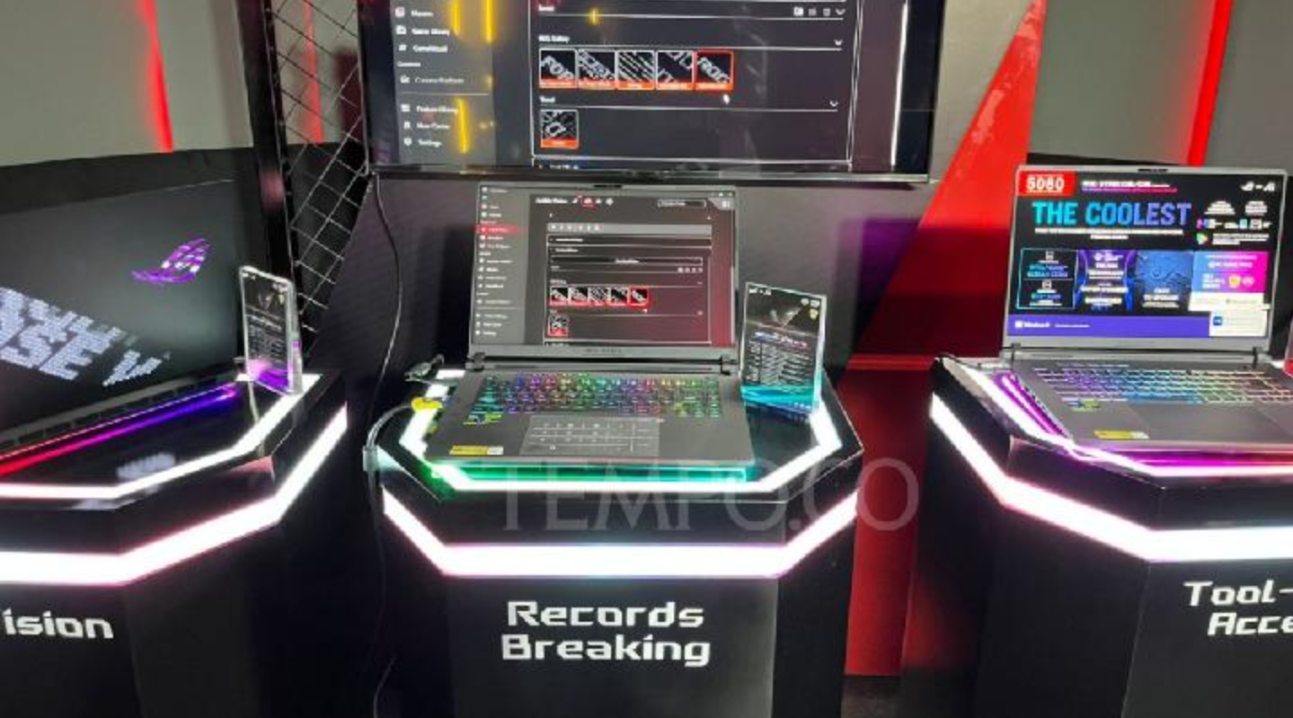 Teknologi gaming modern 2025 dengan komputer gaming, AI, dan perangkat digital terbaru